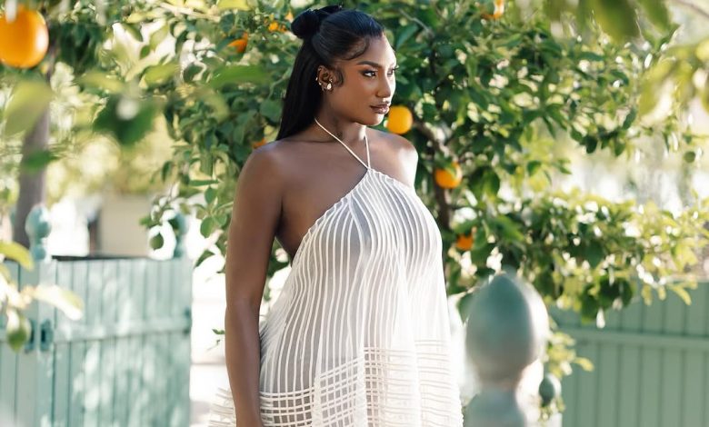 Aya Nakamura Fortune